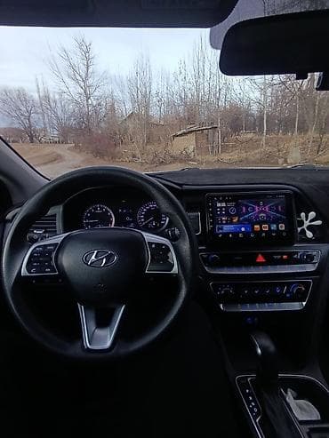 tesla 3: Hyundai Sonata: 2018 г., Автомат, Газ, Седан — 3