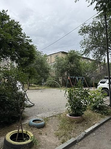 Унаа токтоочу жайлар: 🏡 Продаётся уютная 2-комнатная квартира в 7 микрорайоне 🔹 105 серия 🔹 — 4