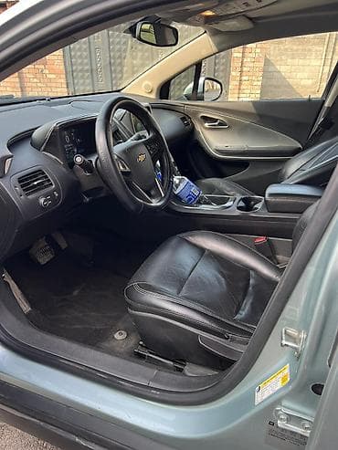 jet auto: Chevrolet Volt: 2011 г., 1.4 л, Вариатор, Гибрид, Хэтчбэк — 3