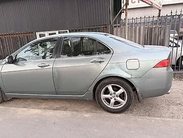 Honda Accord: 2005 г., 2.4 л, Механика, Газ, Седан — 2