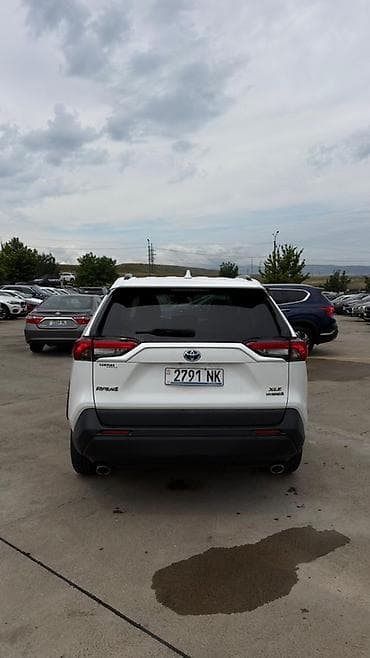 Продажа авто: Toyota RAV4: 2020 г., 2.5 л, Вариатор, Гибрид, Кроссовер — 5
