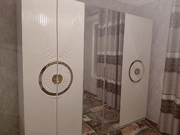 купить спальный гарнитур: Спальный гарнитур в классическом стиле с золотистыми акцентами — 2