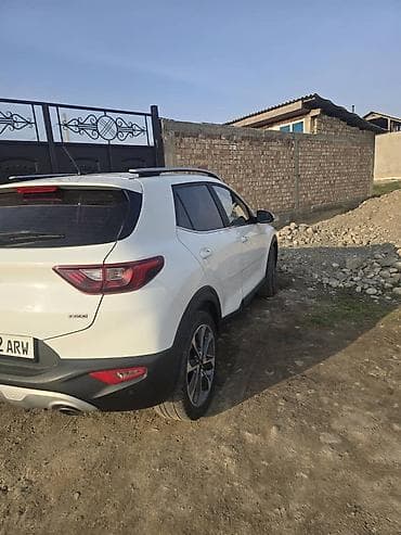продаю морнинг: Kia Stonic: 2019 г., 1.4 л, Автомат, Бензин, Кроссовер — 4