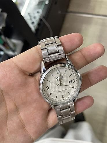сааттар: Классикалык сааттар саат, Tissot, Күмүш, Швейцария, Эркектердики, Колдонулган — 2