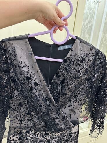 Вечернее платье, А-силуэт, Длинная модель, С рукавами, M