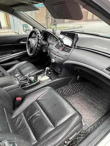 сиденья саната: Honda Accord: 2010 г., 3.5 л, Автомат, Бензин, Седан — 3