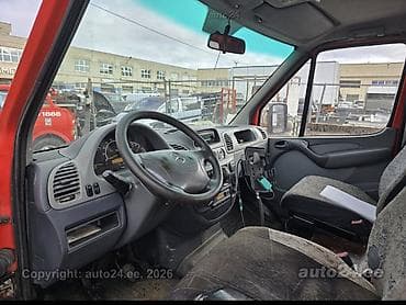 фары спринтер: Mercedes-Benz Спринтер: 2002 г., Дизель — 8