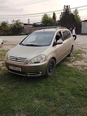 Продажа авто: Toyota Avensis Verso: 2003 г., 2.2 л, Ручные, Дизель, Минивэн — 1