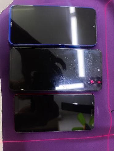 mi a4: Смартфоны (набор из 3 штук). Состав: - Xiaomi Redmi — с фронтальной — 2