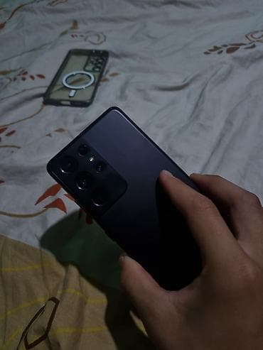 type s: Samsung Galaxy S21 Ultra 5G — 1