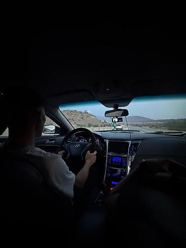 mitsubishi evolution: Hyundai Sonata: 2010 г., 2 л, Автомат, Бензин, Седан — 3