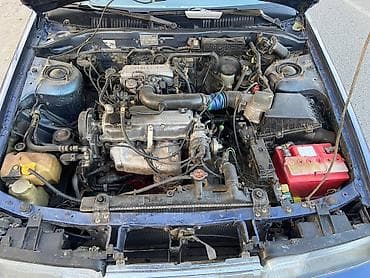 kia k5 2017: Mazda 626: 1987 г., Ручные, Бензин, Седан — 7