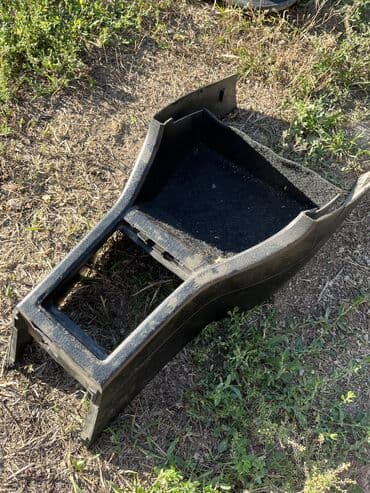 новые шины: Разбор на запчасти: седан Audi 80 B3 1989года В наличии по кузову и — 21