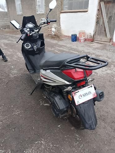 Скутерлер: Макси-скутер 150 куб. см, Бензин, Колдонулган — 3