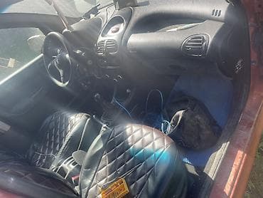 lider auto: Peugeot 206: 1999 г., 1.4 л, Ручные, Бензин, Хэтчбэк — 4