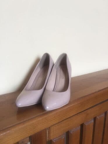 туфли беж цвет: Состояние как новое. Одевала один раз размер не подошёл — 2