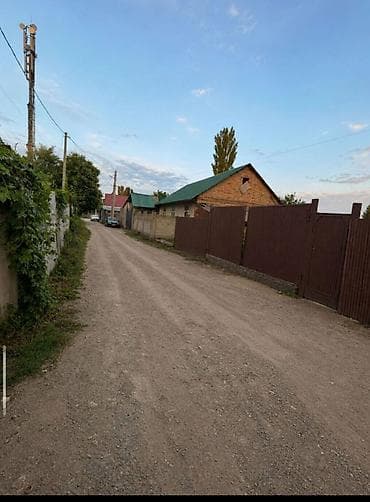 Гаражи: СРОЧНО! Цена снижена! Кирпичный дом с гаражом по цене квартиры! Дом 90 — 3