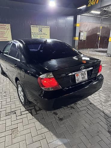 Транспорт: Toyota Camry: 2002 г., 2.4 л, Механика, Газ, Седан — 8
