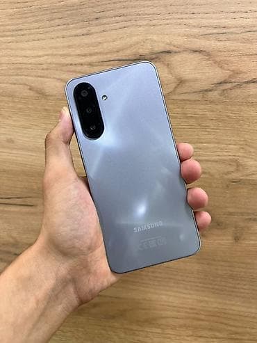 s24 ultra: Samsung Galaxy A17 (SM-A175F/DS) - Экран: 6.5" с каплевидным вырезом — 1