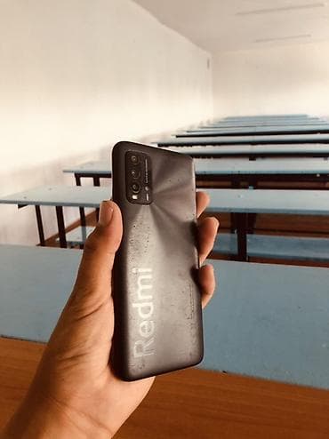 мониторы от xiaomi: Xiaomi, Mi 9T, Б/у, 64 ГБ, цвет - Черный — 1