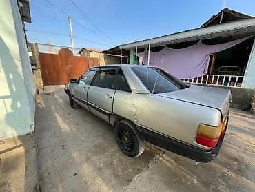 бампера на ауди: Audi 100: 1986 г., Седан — 4