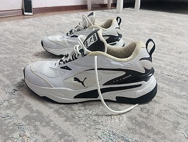 stan smith: Мужские кроссовки, 41, Puma, Новый, цвет - Белый, Платная доставка — 1