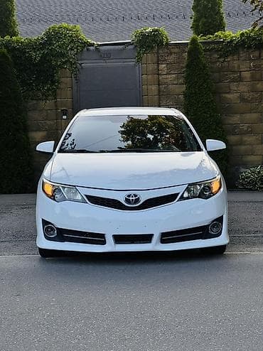 Транспорт: Toyota Camry: 2012 г., 2.5 л, Автомат, Бензин, Седан — 5