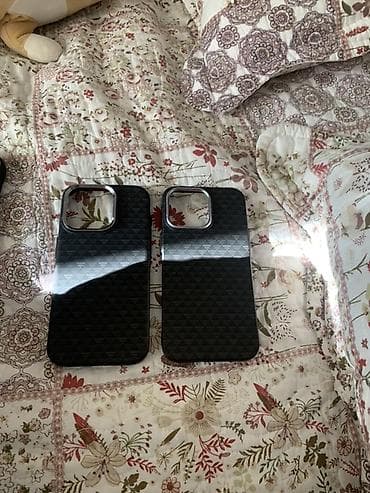 Чехлы: Продаю чехлы на Айфон 13 про звонить реальным покупателям без уступки — 1