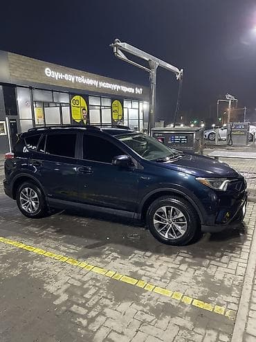 hybrid: Toyota RAV4: 2017 г., 2.5 л, Гибрид — 1