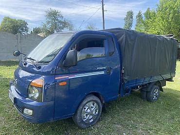 Транспорт: Жеңил жүк ташуучу унаа, Hyundai, Стандарт, Колдонулган — 2