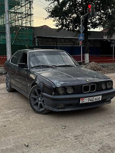 BMW 5 series: 1990 г., 2 л, Кол менен иштөөчү, Бензин, Седан — 1