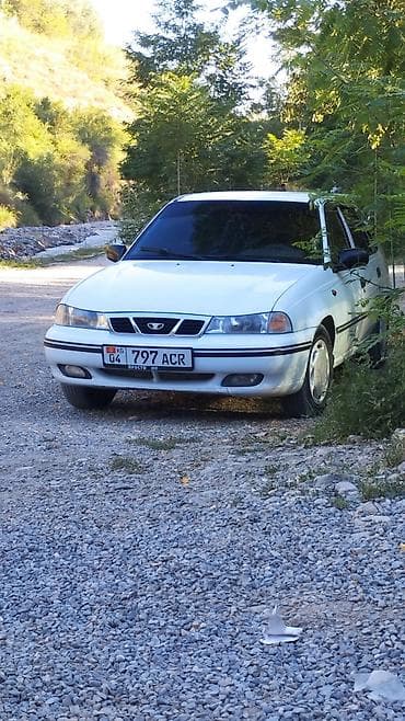 Daewoo Nexia: 2004 г., 1.5 л, Механика, Бензин, Седан — 1