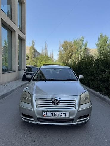 Toyota Avensis: 2005 г., 1.8 л, Автомат, Бензин, Седан
