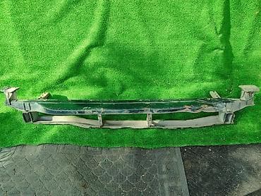 subary forester: Решетка радиатора Б/у, Оригинал — 4