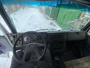 эшик б у: Жүк ташуучу унаа, Mercedes-Benz, Колдонулган — 4