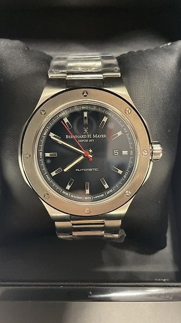 женские силиконовые наручные часы: Bernhard H. Mayer Wave Breaker — автоматические наручные часы — 2