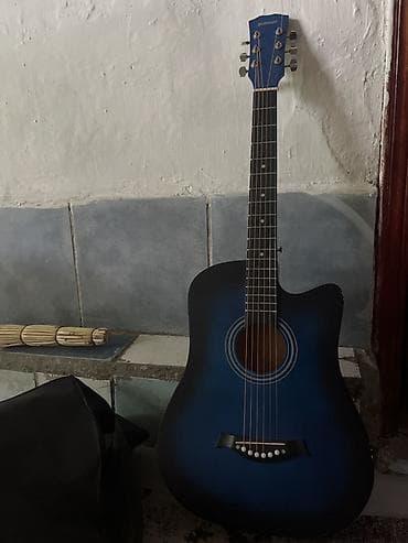 gitara lakewood: Акустическая гитара 4/4 с вырезом (cutaway), цвет сине‑черный — 1