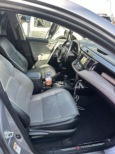 Toyota RAV4: 2017 г., 2.5 л, Вариатор, Гибрид, Кроссовер — 5