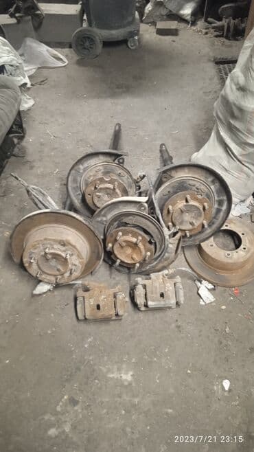 купить мицубиси паджеро спорт в бишкеке: Продаю запчасти Митсубиси Делика (булка),1995г.в 2,8 дизель .по — 8