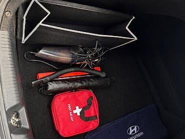 арзан машине: Hyundai Elantra: 2012 г., 1.6 л, Автомат, Бензин, Седан — 9