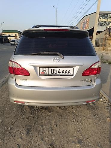 Транспорт: Toyota Avensis Verso: 2004 г., 2 л, Механика, Бензин, Минивэн — 2