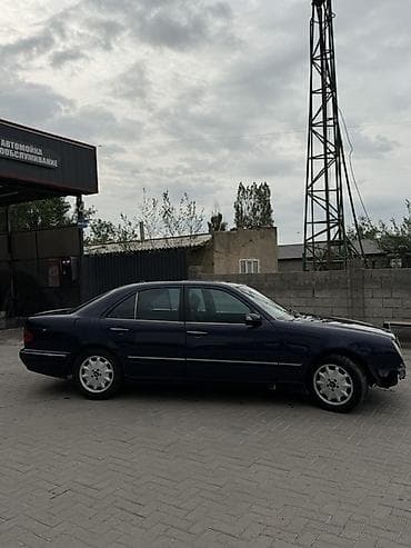 под восстановления: Mercedes-Benz E-Class: 2000 г., 3.2 л, Автомат, Дизель, Седан — 5