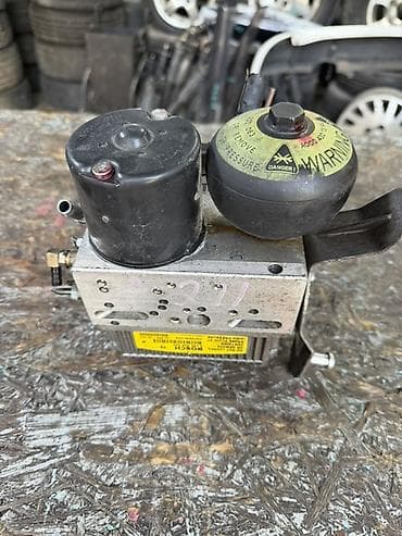 фиксатор для ног: Блок ABS Mercedes-Benz 2003 г., Б/у, Оригинал, Германия — 5