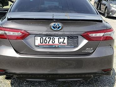 селика: Toyota Camry: 2020 г., 2.5 л, Вариатор, Гибрид, Седан — 5
