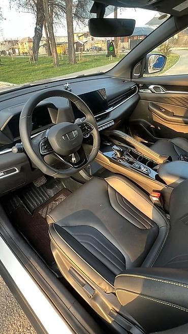Geely: Geely Coolray: 2025 г., 1.5 л, Робот, Бензин, Кроссовер — 7