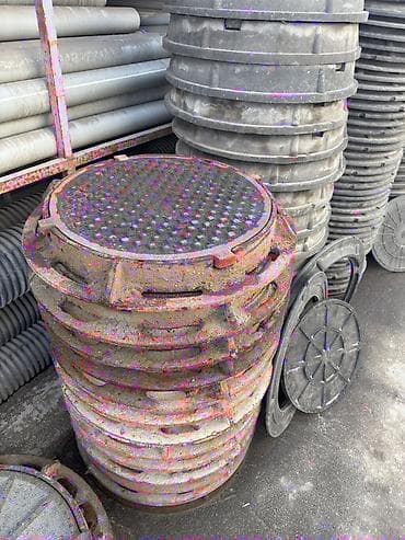 люк чугунный: Люки канализационные чугунные с крышкой - Материал: высокопрочный — 1