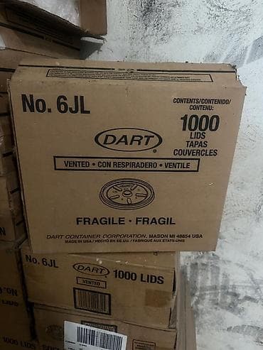 Крышки для стаканов DART No. 6JL - Тип: крышки с вентиляционным at lalafo.kg Крышки для стаканов DART No. 6JL - Тип: крышки с вентиляционным