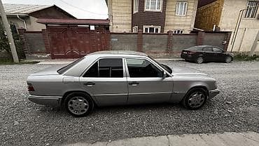 weltmeister w6: Mercedes-Benz 220: 1995 г., 2 л, Ручные, Бензин, Седан — 5