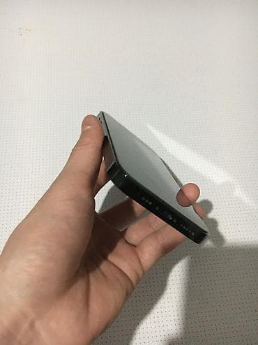 Аудиотехника: IPhone 14 Pro, Б/у, 128 ГБ, Jet Black, Защитное стекло, Чехол, 76 % — 4