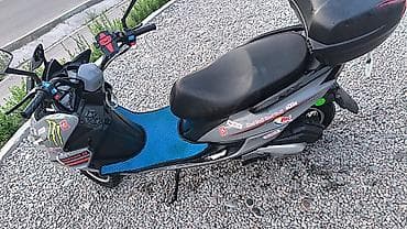 мото скутера: Тип скутера 150 куб. см, Бензин — 2